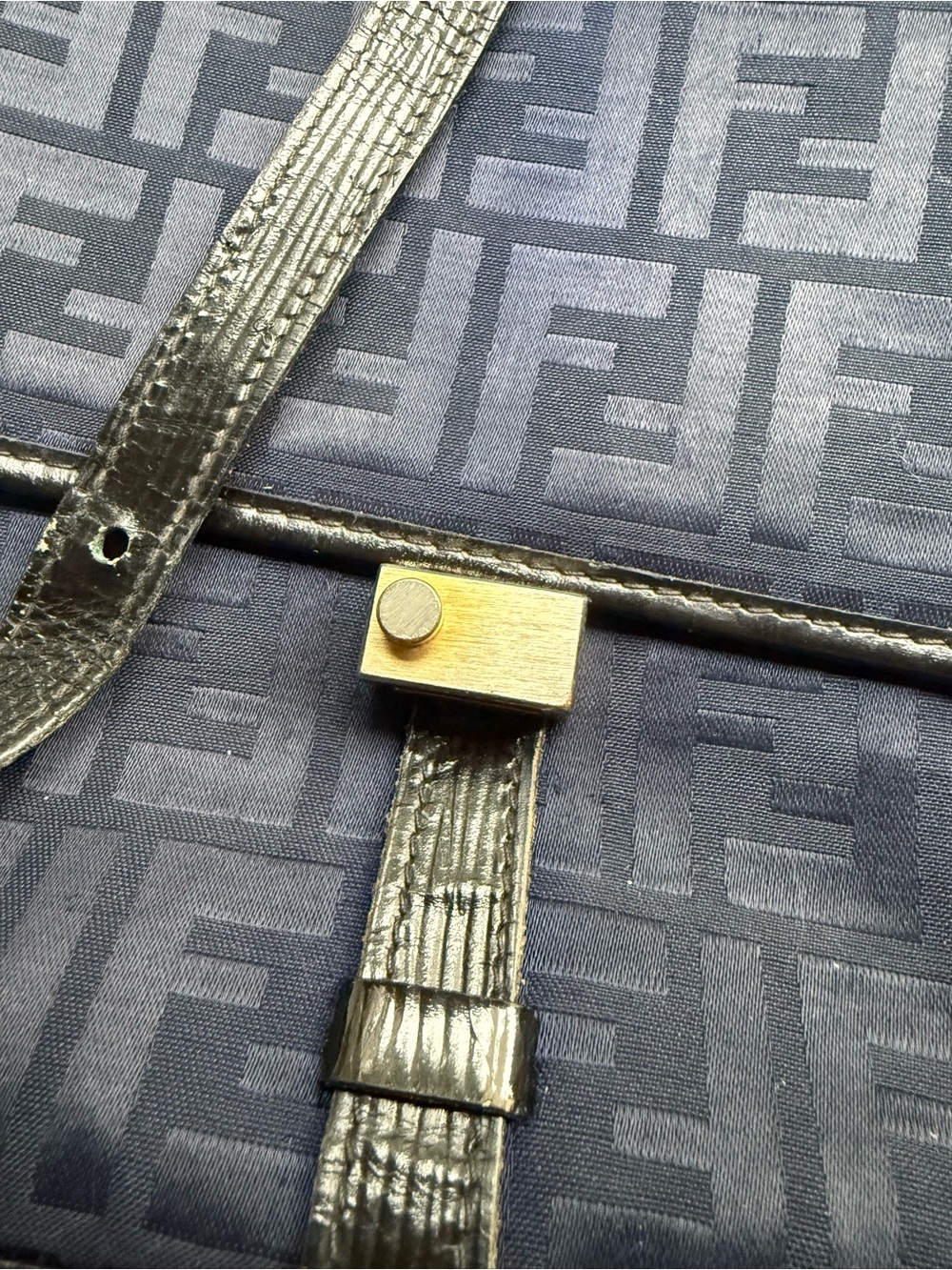 Fendi Vintage circa 90s Navy Blue Canvas Shoulder Bag with Black Leather Trim - Picture 8 of 16